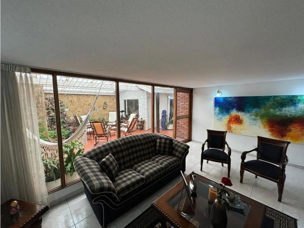 Casa en venta Cundinamarca Bogotá Ciudad Jardín Norte 25 m2 Habitaciones 4 Baños 4 Garajes 4 Precio $950000000