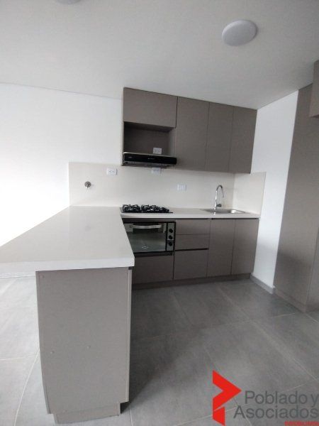Apartamento en arriendo Antioquia Itagüí Yarumito 73 m2 Habitaciones 2 Baños 2 Garajes 1 Precio $2800000