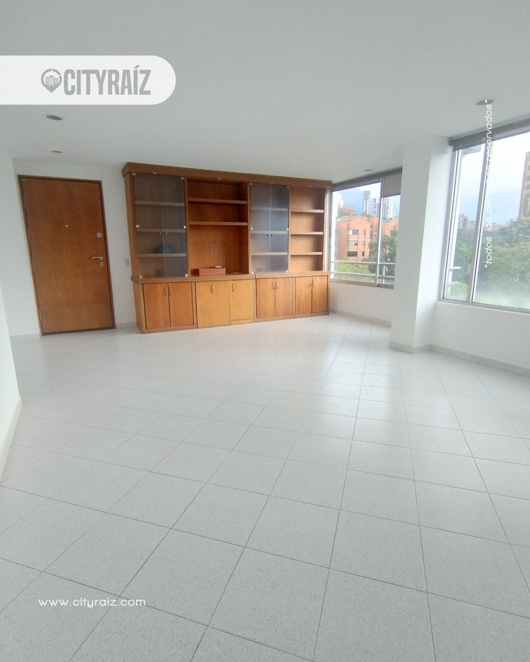 Apartamento en venta Antioquia Medellín Los Balsos No2 108 m2 Habitaciones 3 Baños 2 Garajes 2 Precio $700000000