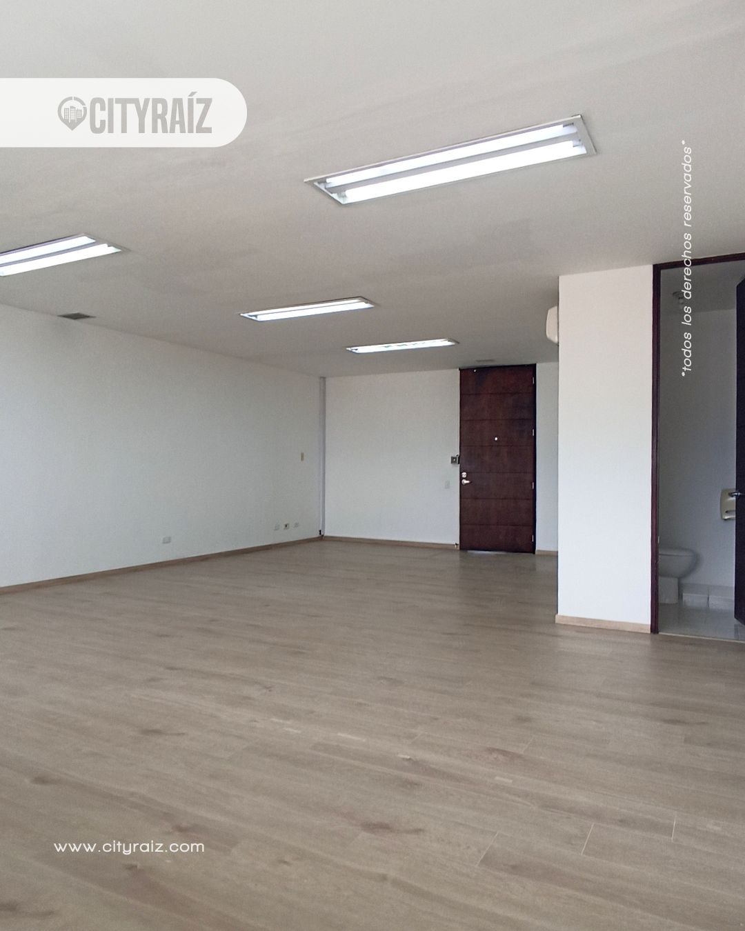 Oficina en arriendo Antioquia Medellín Los Balsos No2 52 m2 Habitaciones 0 Baños 1 Garajes 1 Precio $6800000