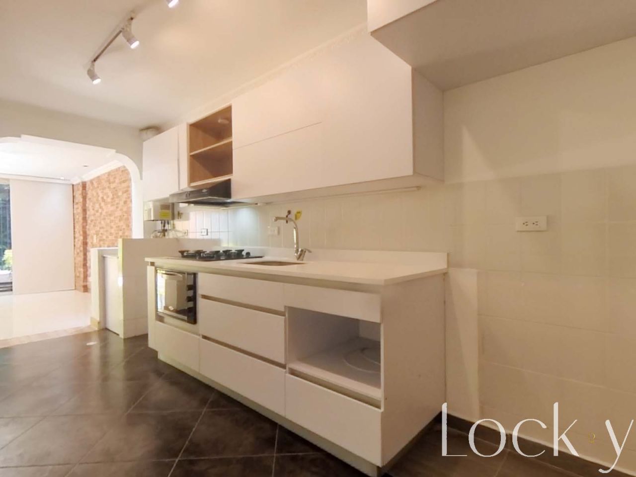 Casa en venta Antioquia Medellín La Pilarica 176 m2 Habitaciones 4 Baños 4 Garajes 2 Precio $900000000