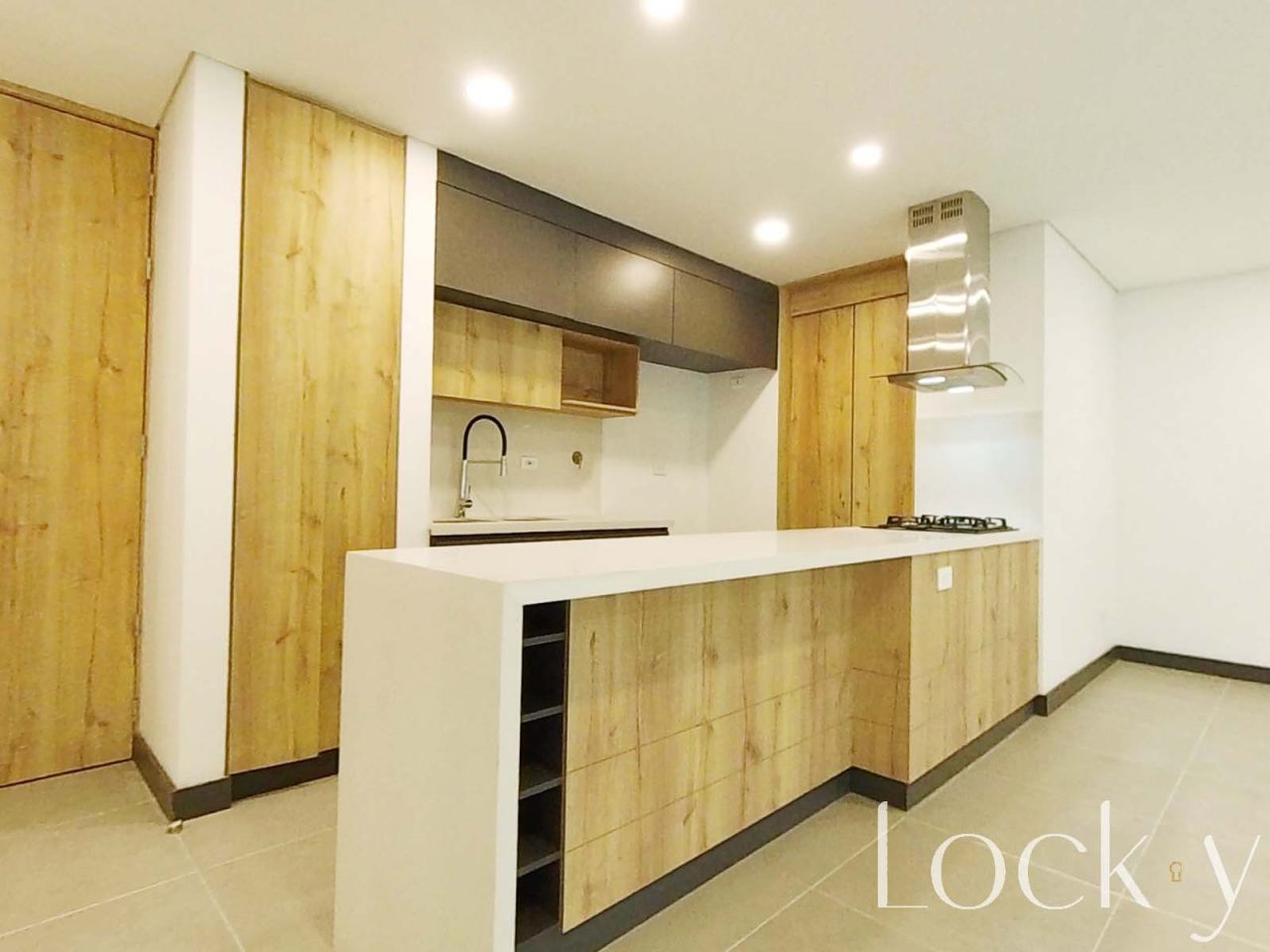 Apartamento en venta Antioquia Medellín El Nogal- Los Almendros 122 m2 Habitaciones 2 Baños 2 Garajes 2 Precio $950000000