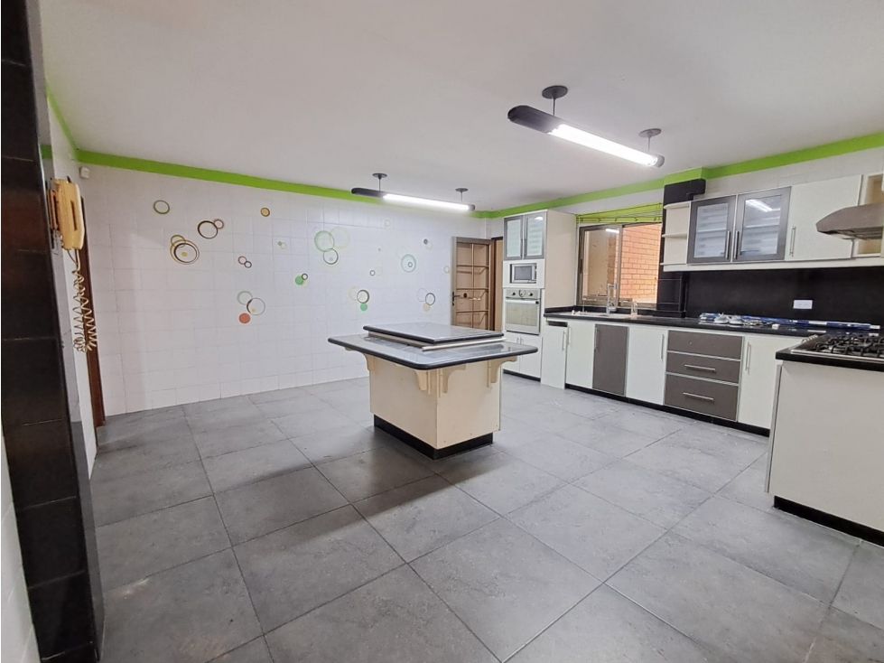Casa en arriendo o venta Atlántico Barranquilla Altos Del Limon 150 m2 Habitaciones 3 Baños 3 Garajes 2 Precio venta $800000000 Precio arriendo $4000000