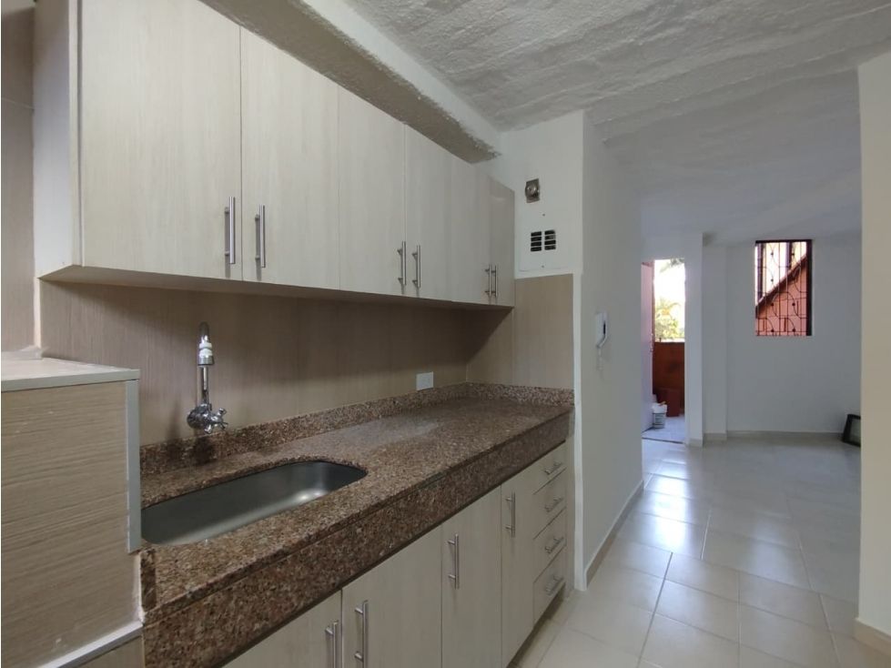 Apartamento en arriendo Antioquia Itagüí Las Américas 80 m2 Habitaciones 3 Baños 2 Garajes 0 Precio $2300000