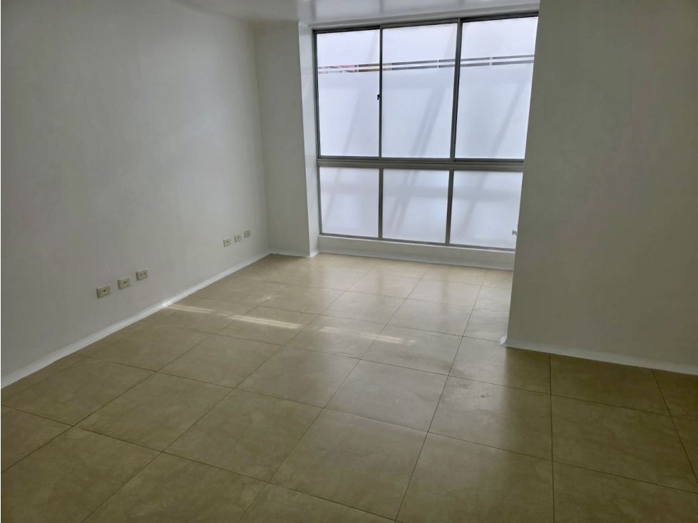 Oficina en venta Cundinamarca Bogotá Marly 39 m2 Habitaciones 0 Baños 1 Garajes 0 Precio $312000000