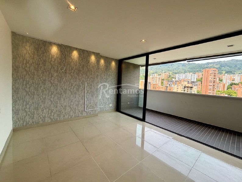Apartamento en arriendo Antioquia Envigado Loma Linda 93 m2 Habitaciones 2 Baños 2 Garajes 2 Precio $4500000