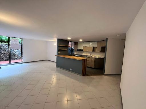 Apartamento en arriendo Antioquia Envigado La Pradera 125 m2 Habitaciones 3 Baños 3 Garajes 1 Precio $4200000