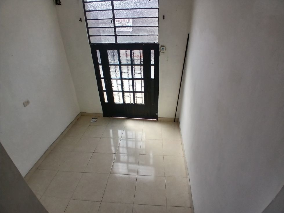 Apartaestudio en arriendo Caldas Manizales La Argentina 30 m2 Habitaciones 1 Baños 1 Garajes 0 Precio $670000