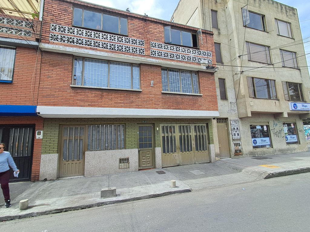 Casa en venta Cundinamarca Bogotá San Jose De La Granja 265 m2 Habitaciones 8 Baños 5 Garajes 0 Precio $650000000