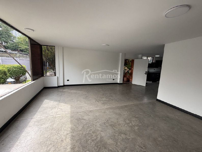 Apartamento en venta Antioquia Medellín La Aguacatala 100 m2 Habitaciones 3 Baños 2 Garajes 1 Precio $620000000