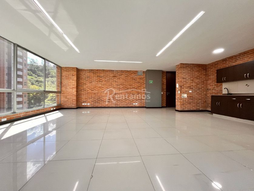 Oficina en arriendo Antioquia Medellín Colombia 64 m2 Habitaciones 0 Baños 1 Garajes 1 Precio $5060000