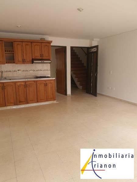 Apartamento en arriendo Antioquia Medellín Tejelo 60 m2 Habitaciones 2 Baños 2 Garajes 0 Precio $2000000