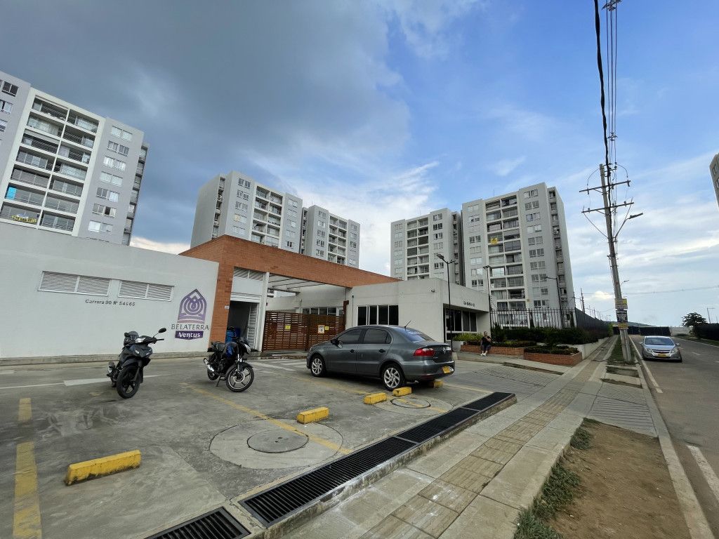Apartamento en arriendo Valle Del Cauca Cali Conjunto Residencial Mandarinos 65 m2 Habitaciones 2 Baños 2 Garajes 1 Precio $1570000