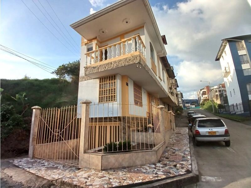 Casa en venta Quindío Calarcá Ladrilleras 124 m2 Habitaciones 3 Baños 3 Garajes 1 Precio $500000000