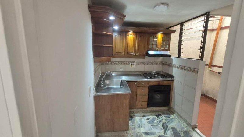 Apartamento en arriendo Antioquia Sabaneta Calle Larga 80 m2 Habitaciones 3 Baños 2 Garajes 0 Precio $2000000