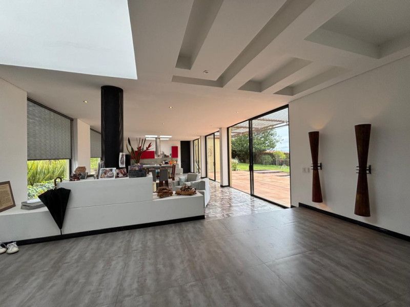 Casa en venta Cundinamarca La Calera La Calera 400 m2 Habitaciones 4 Baños 5 Garajes 4 Precio $2900000000