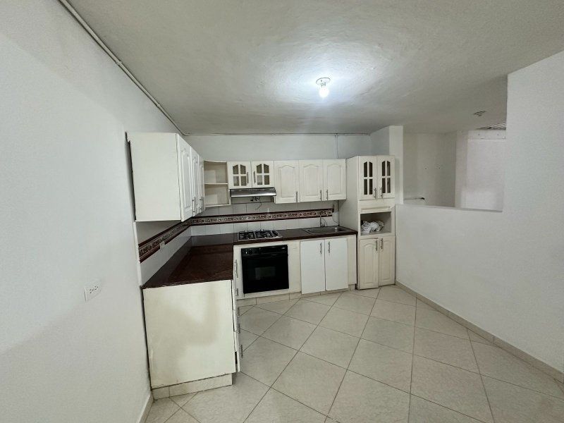 Casa en arriendo Antioquia Medellín Rosales 170 m2 Habitaciones 3 Baños 3 Garajes 0 Precio $4500000