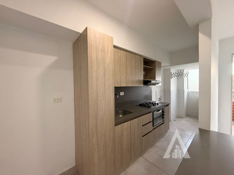 Apartamento en arriendo Antioquia Itagüí Cd Del Parque 72 m2 Habitaciones 3 Baños 2 Garajes 1 Precio $2400000