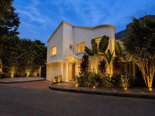 Casa en arriendo Antioquia Medellín El Tesoro 580 m2 Habitaciones 6 Baños 8 Garajes 6 Precio $35000000