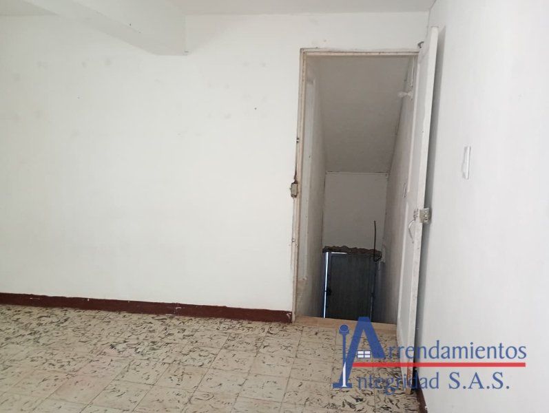 Apartaestudio en arriendo Antioquia Medellín Las Granjas 20 m2 Habitaciones 1 Baños 1 Garajes 0 Precio $677000