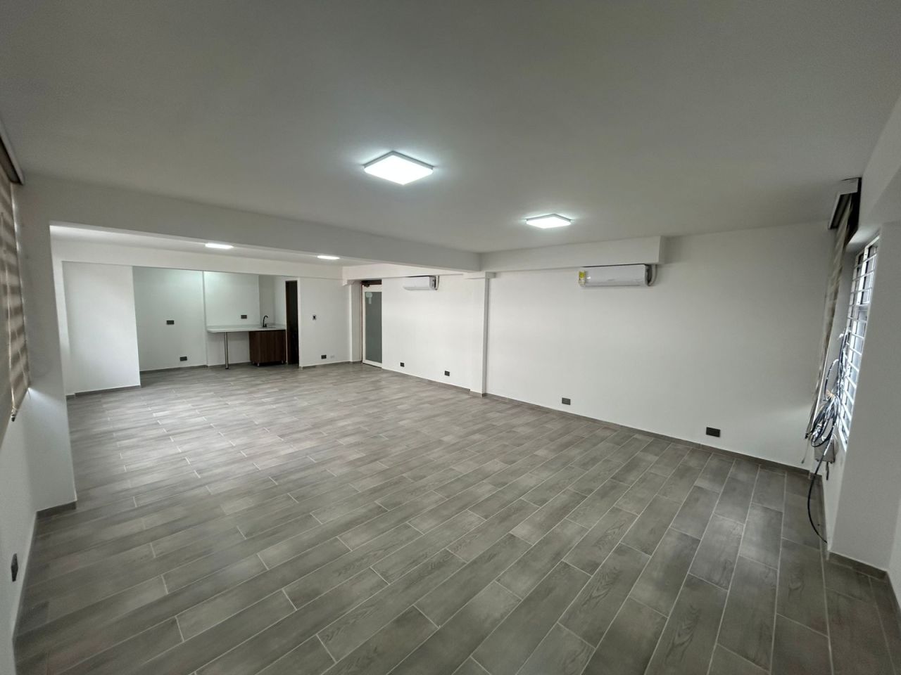 Oficina en arriendo Antioquia Medellín Manila 60 m2 Habitaciones 0 Baños 2 Garajes 0 Precio $5000000