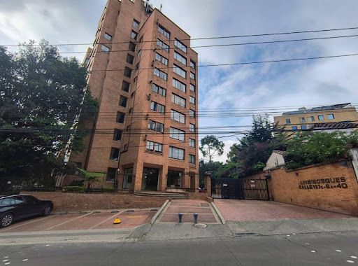 Apartamento en venta Cundinamarca Bogotá Ub Bosques 98 m2 Habitaciones 3 Baños 2 Garajes 1 Precio $800000000