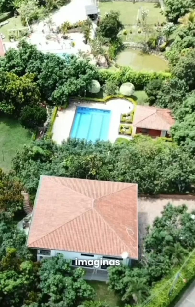 Casa Campestre en venta Cundinamarca La Mesa Ub Villa Francisca 420 m2 Habitaciones 5 Baños 6 Garajes 6 Precio $1300000000