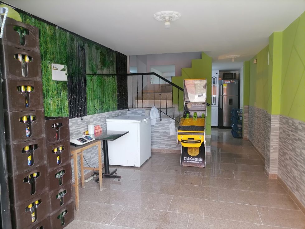 Casa en venta Cundinamarca Bogotá Boston 62 m2 Habitaciones 5 Baños 4 Garajes 1 Precio $580000000