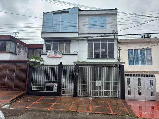 Casa en arriendo Tolima Ibagué Interlaken 350 m2 Habitaciones 5 Baños 5 Garajes 2 Precio $5000000