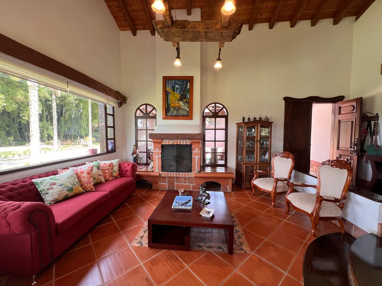 Casa en arriendo Antioquia Rionegro Las Torres 650 m2 Habitaciones 4 Baños 6 Garajes 2 Precio $26000000