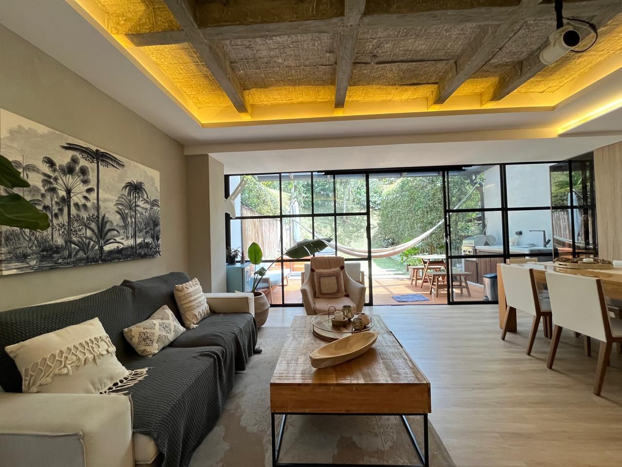 Casa en arriendo Antioquia Envigado Ub Loma El Atravesado 180 m2 Habitaciones 3 Baños 3 Garajes 2 Precio $10700000