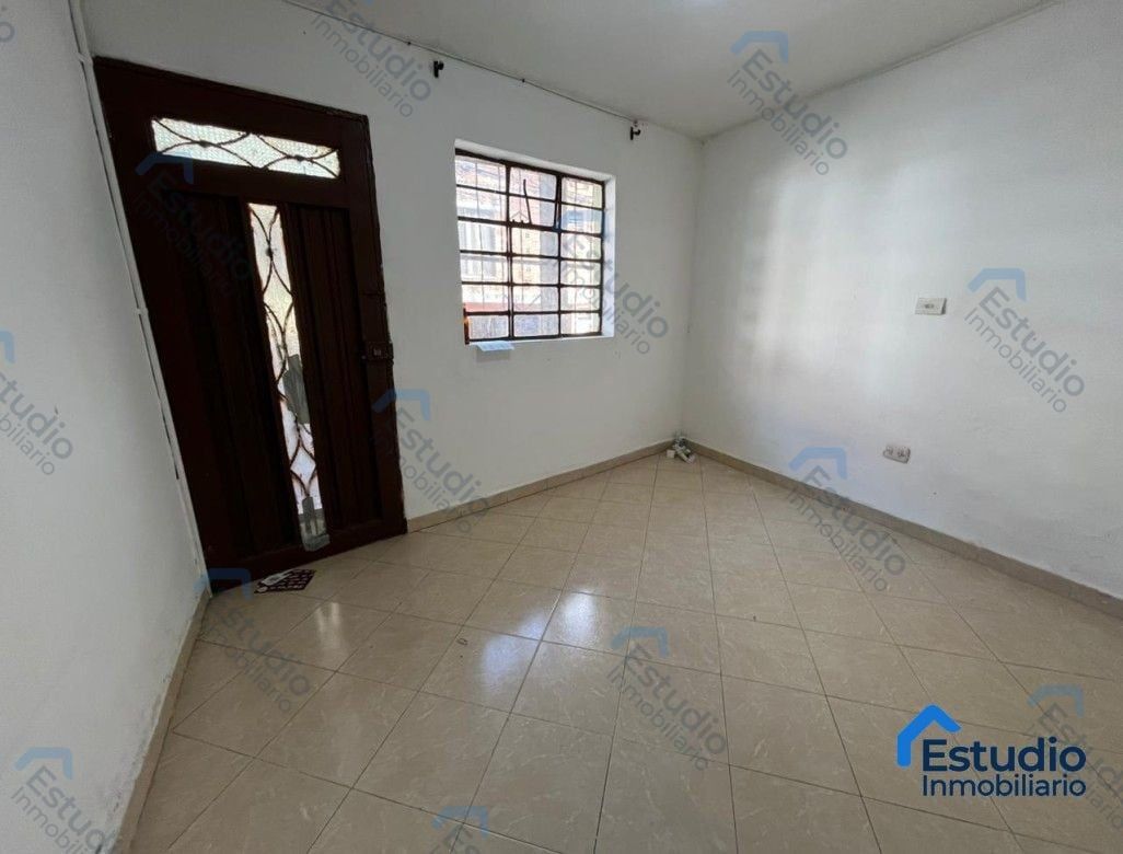 Apartamento en arriendo Antioquia Medellín La Salle 40 m2 Habitaciones 2 Baños 1 Garajes 0 Precio $900000