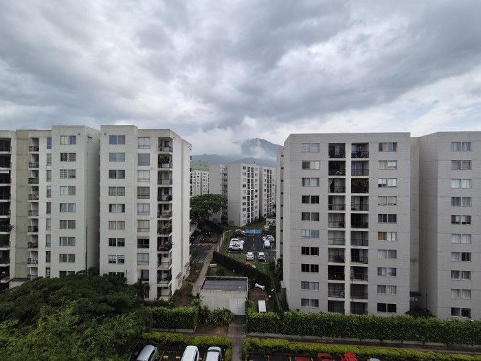 Apartamento en venta Valle Del Cauca Yumbo Barichara 52 m2 Habitaciones 1 Baños 1 Garajes 1 Precio $169000000