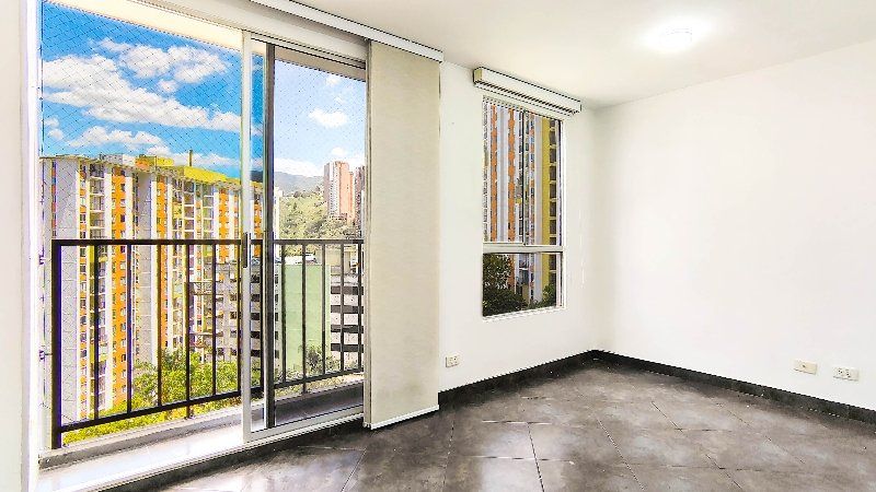 Apartamento en arriendo Antioquia Medellín Santa Rosa De Lima 56 m2 Habitaciones 2 Baños 2 Garajes 1 Precio $2500000
