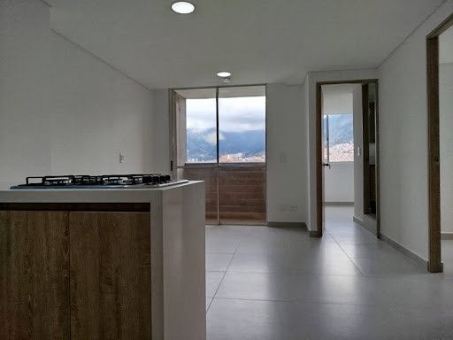 Apartamento en arriendo Antioquia Bello Alcala 55 m2 Habitaciones 3 Baños 2 Garajes 0 Precio $1600000