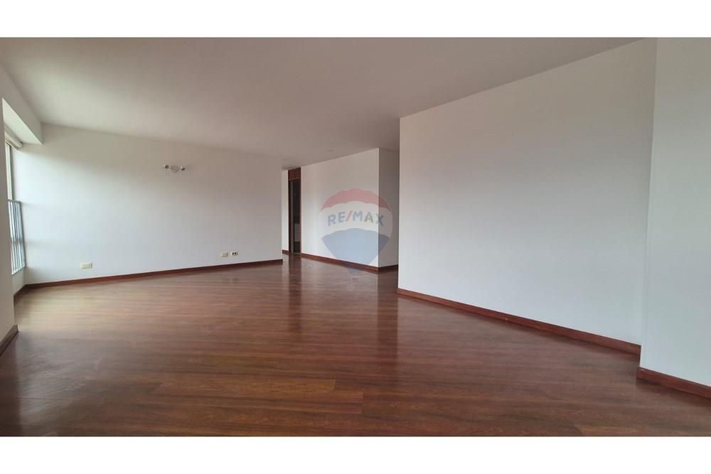Apartamento en arriendo Cundinamarca Bogotá Chico 132 m2 Habitaciones 3 Baños 3 Garajes 2 Precio $5000000