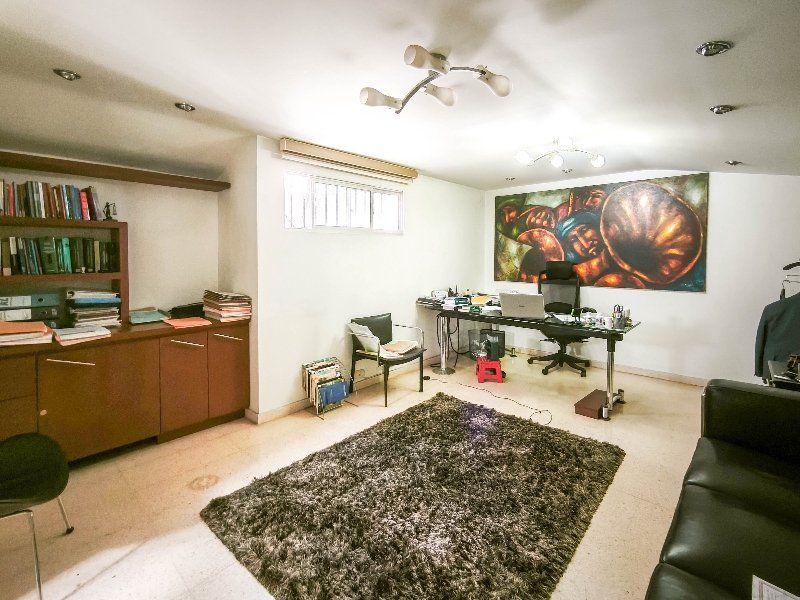 Oficina en arriendo Antioquia Medellín Cerro Nutibara 90 m2 Habitaciones 0 Baños 2 Garajes 1 Precio $6300000