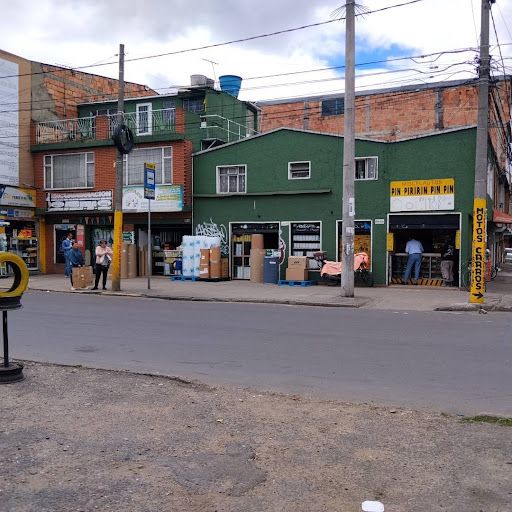 Casa en venta Cundinamarca Bogotá La Estrada 350 m2 Habitaciones 5 Baños 3 Garajes 0 Precio $1200000000