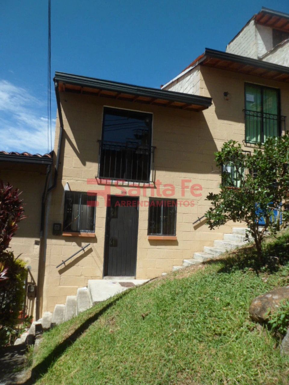 Casa en arriendo Antioquia Medellín La Macarena 60 m2 Habitaciones 3 Baños 2 Garajes 0 Precio $1600000