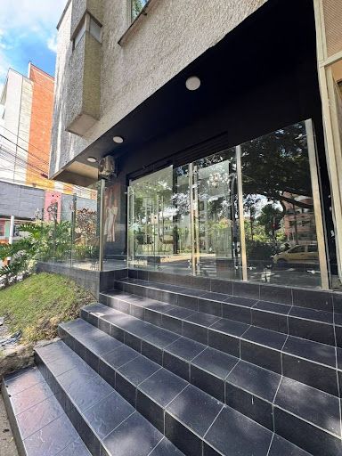 Local en arriendo Antioquia Medellín Laureles 35 m2 Habitaciones 0 Baños 1 Garajes 0 Precio $2500000