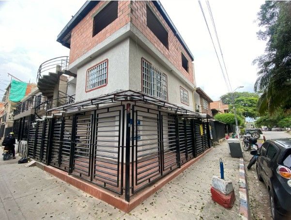 Local en arriendo Valle Del Cauca Cali Urbanización Calimio 42 m2 Habitaciones 0 Baños 1 Garajes 0 Precio $680000