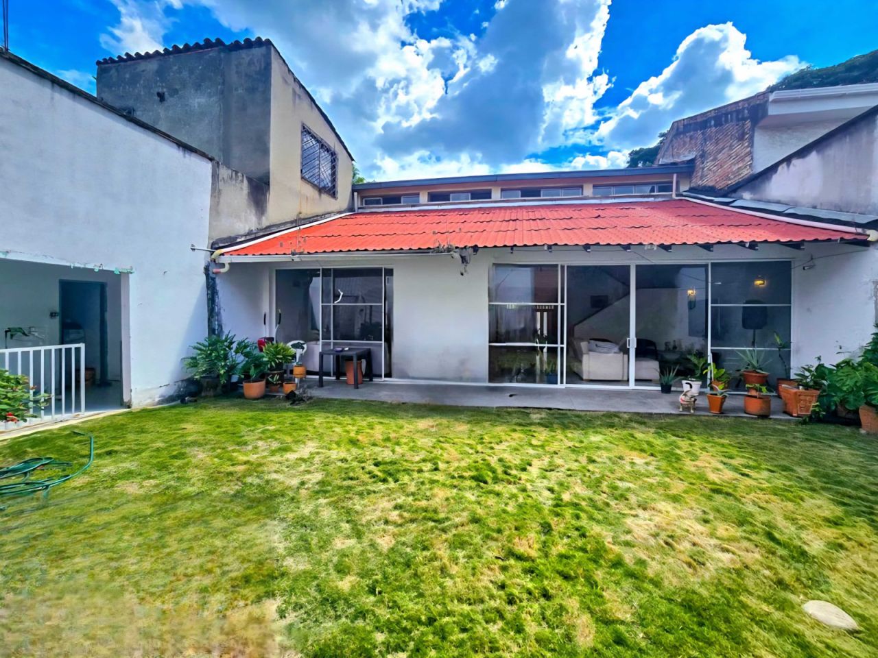 Casa en venta Valle Del Cauca Palmira Mirrinao 398 m2 Habitaciones 5 Baños 4 Garajes 2 Precio $990000000