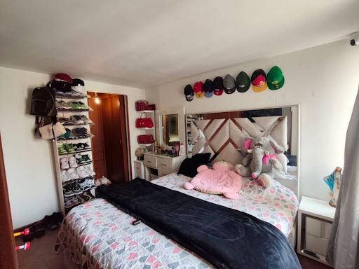 Apartamento en venta Cundinamarca Bogotá El Dorado 72 m2 Habitaciones 3 Baños 2 Garajes 1 Precio $380000000
