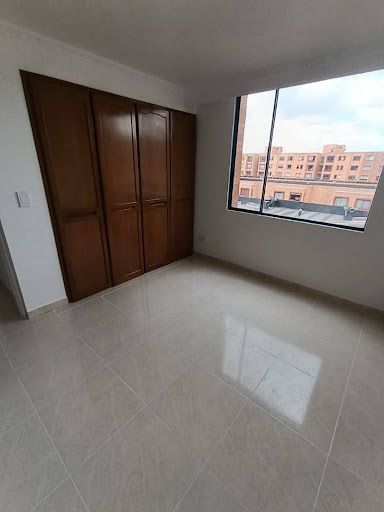 Apartamento en arriendo Cundinamarca Bogotá Capellanía 110 m2 Habitaciones 4 Baños 2 Garajes 2 Precio $3000000