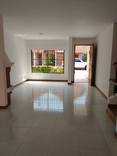 Casa en arriendo Antioquia Rionegro Gualanday 160 m2 Habitaciones 4 Baños 3 Garajes 1 Precio $4000000