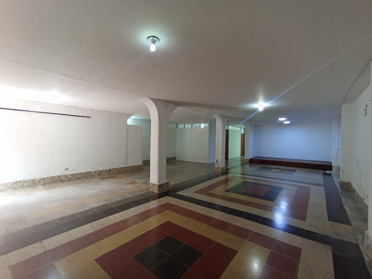 Local en arriendo Antioquia Itagüí Santa Maria Et Iii 130 m2 Habitaciones 0 Baños 2 Garajes 0 Precio $3500000