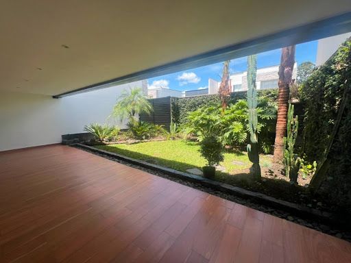 Casa en arriendo Antioquia La Ceja Ofir 180 m2 Habitaciones 2 Baños 3 Garajes 1 Precio $4500000