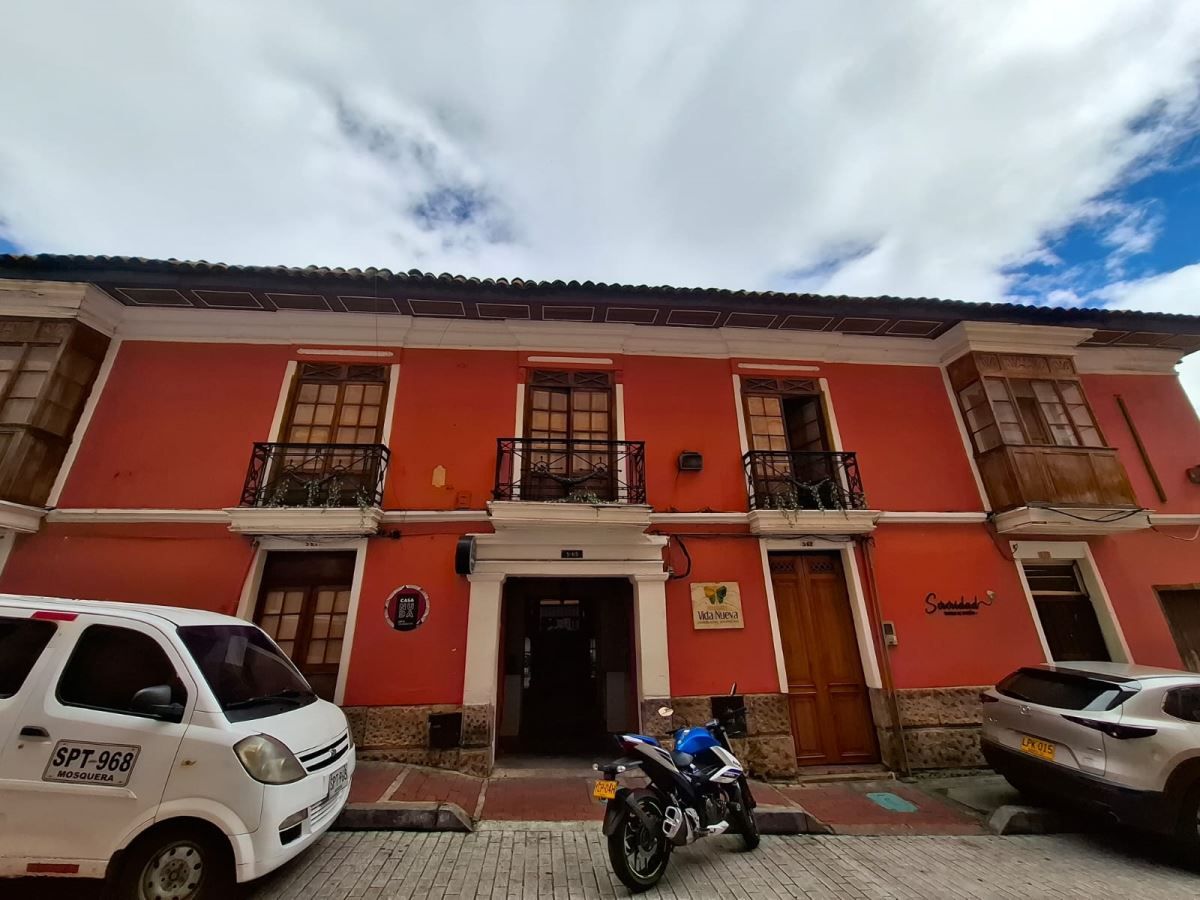 Casa en arriendo Cundinamarca Bogotá Centro Administrativo 700 m2 Habitaciones 6 Baños 1 Garajes 0 Precio $9800000