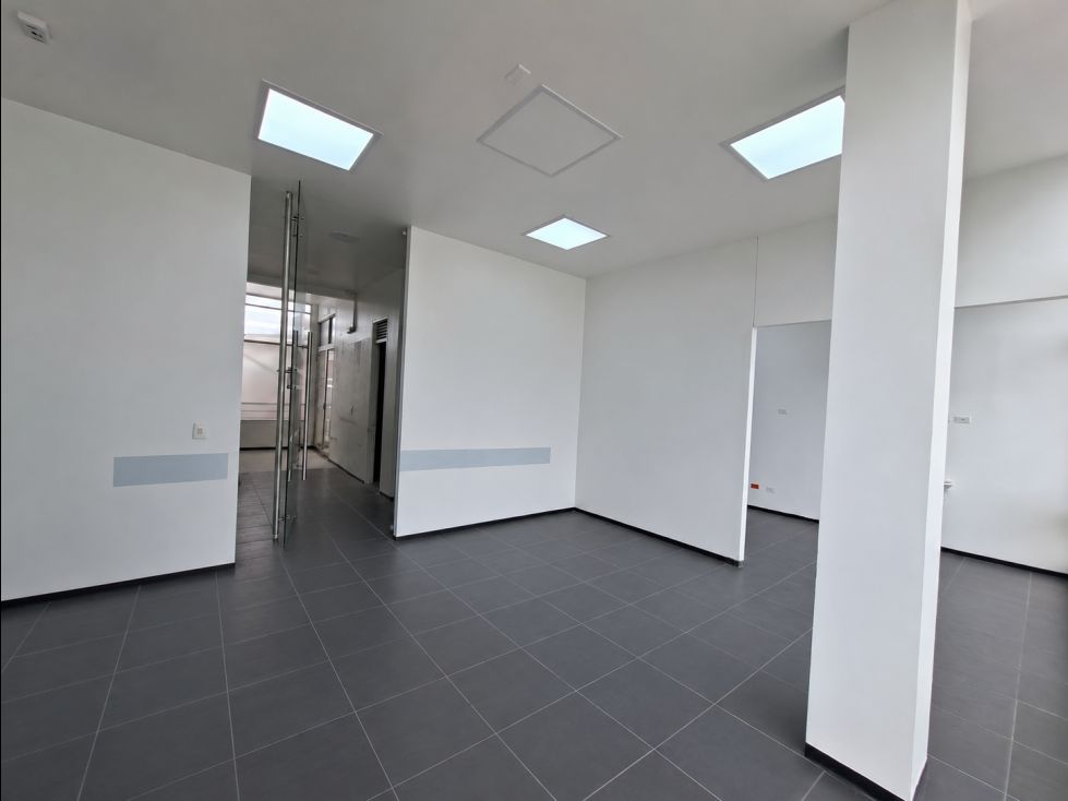 Oficina en arriendo Cundinamarca Bogotá Ub La Naveta 130 m2 Habitaciones 0 Baños 4 Garajes 0 Precio $12500000