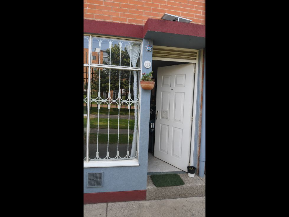 Casa en venta Cundinamarca Bogotá San José Occidental 72 m2 Habitaciones 4 Baños 3 Garajes 0 Precio $415000000